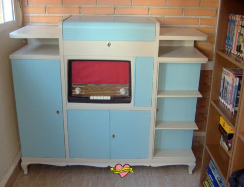 Restauración y lacado mueble-radio años 70
