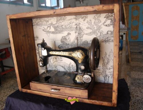 Construcción de caja decorativa para cabeza de máquina de coser